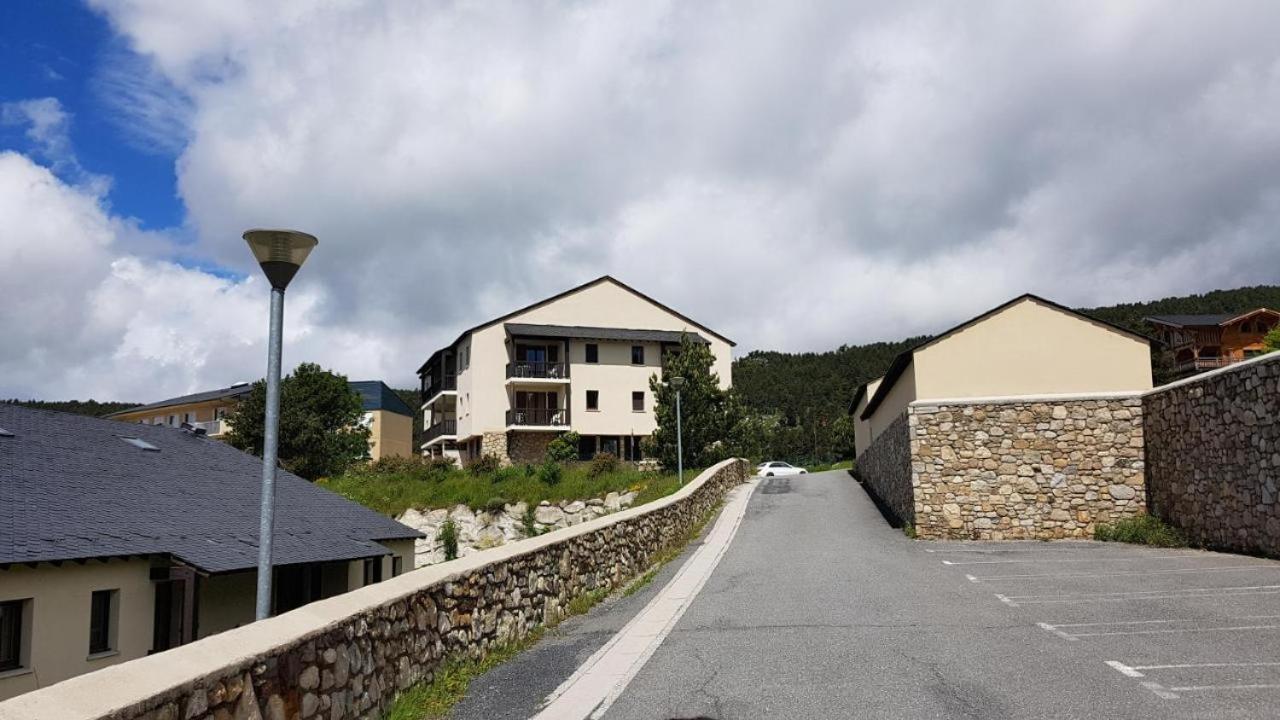 Charmant Studio Face Aux Pyrenees Font-Romeu-Odeillo-Via المظهر الخارجي الصورة
